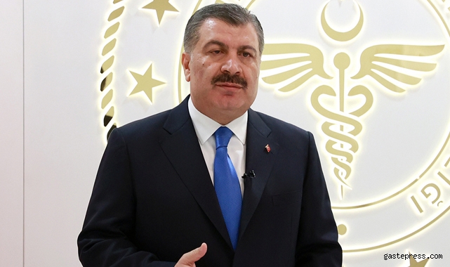Maske yasağı bugün kalkıyor! Okulda, otobüste, uçakta, trende artık maske takmak gerekmeyecek!