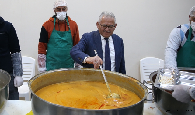 Memduh Başkan, Gönül Sofrasını İncesu'da Kurdu!
