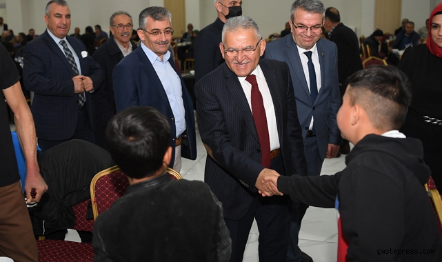 Memduh Başkan, Pınarbaşı'da Cumhur İttifakı'na Seslendi: "Hizmet Bizim İşimiz"