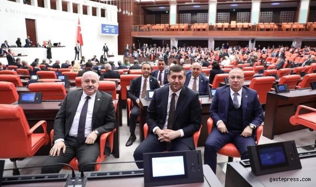 MHP milletvekillerinden Bahçeli'ye fotoğraflı Baki Ersoy mesajı!