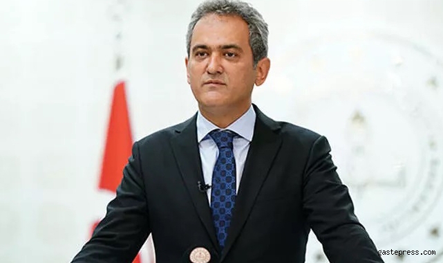 Milli Eğitim Bakanı Özer: "Yarından itibaren okullarda maske kullanımını kaldırmış bulunuyoruz" 