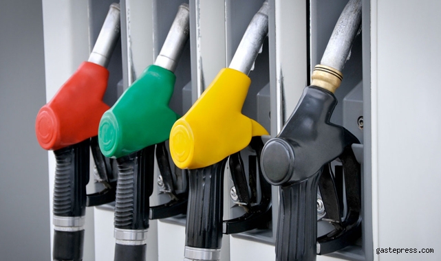 Motorine çok büyük zam! Motorin 16 Nisan itibariyle 1 lira 79 kuruş zamlanıyor!