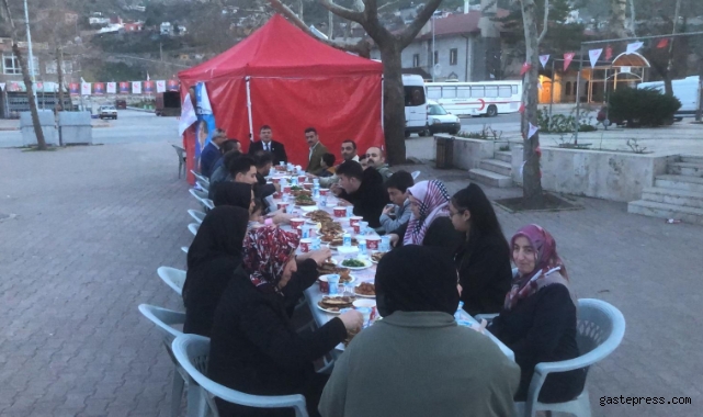 YRP Kayseri İl Başkanı Önder Narin, "Bizim standlarımız vatandaşla buluşma yerimizdir" 