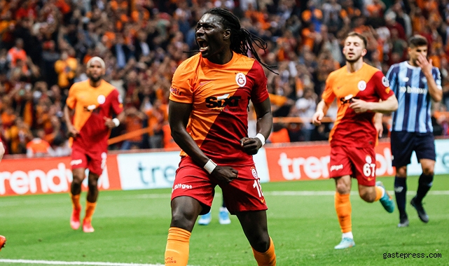 Adana Demirspor'u deviren Galatasaray taraftarına galibiyetle veda etti!