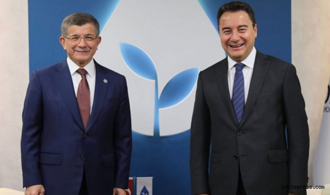 Ahmet Davutoğlu ile Ali Babacan buluştu! Babacan ve Davutoğlu neler konuştu?
