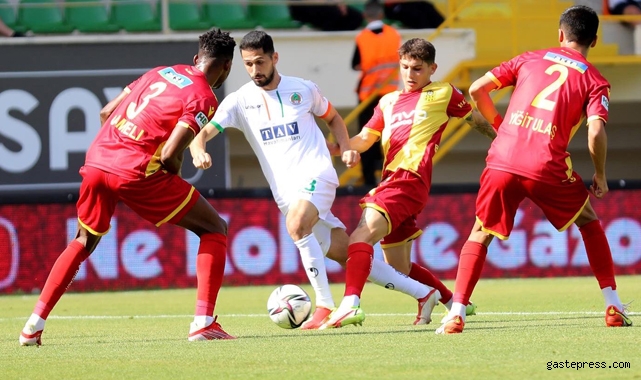 Alanyaspor geriye düştüğü maçta, Yeni Malatyaspor'u 2 golle geçti!
