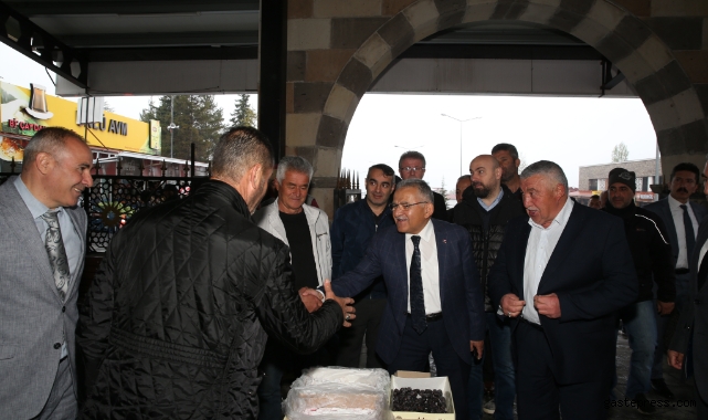 Başkan Büyükkılıç'tan Hisarcık esnafına ziyaret!