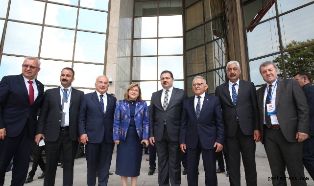 Başkan Büyükkılıç, TBB’de yeniden encümen üyesi seçildi!