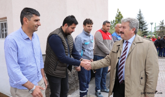 Başkan Dr. Palancıoğlu Melikgazi belediyesi çalışanları ile büyük bir aile gibi...
