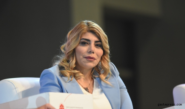 Berna Gözbaşı: Çok Çetrefilli zamanlar geçirdik!