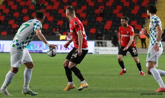 Ç. Rizespor Süper Lig'e mağlubiyetle veda etti!