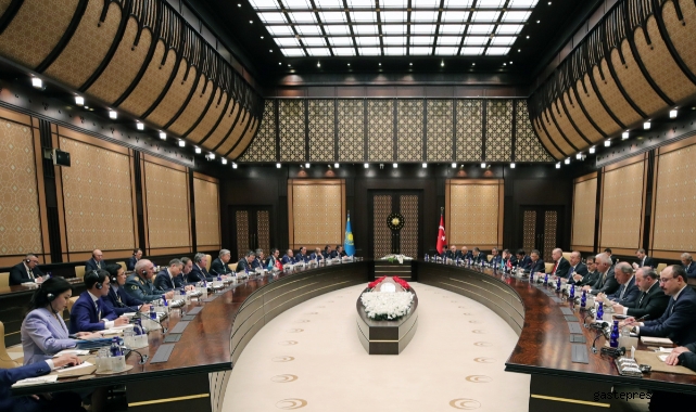 Cumhurbaşkanı Erdoğan: "Kazakistan'da hedeflenen ticaret hacmi 10 milyar dolar"