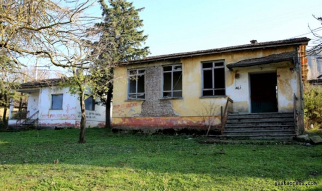 Eğitimde bomba gelişme! Köy okulları yeniden açılıyor taşımalı eğitim sona eriyor!