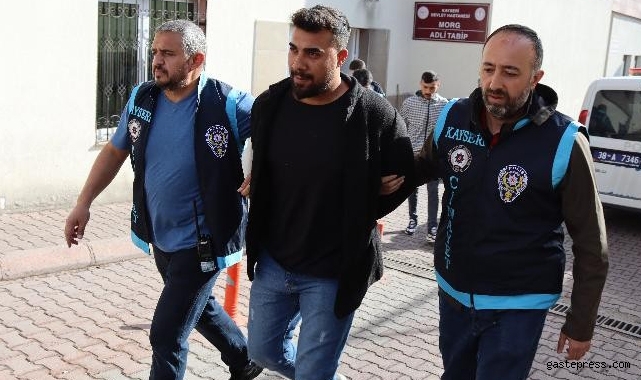 Kayseri'deki 'faul' cinayetinde ağabey tutuklandı, kardeşine ev hapsi verildi!