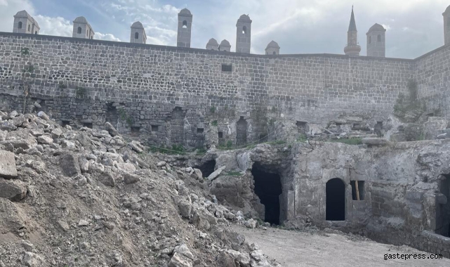 Kayseri Gön Han’da restore çalışmaları sürüyor!
