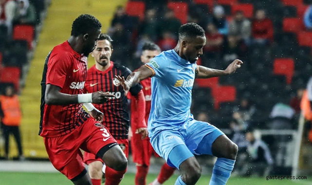 Kayserispor 1 puanla döndü