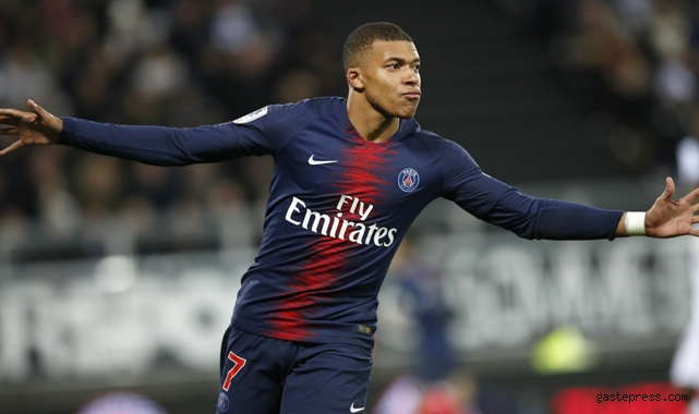 Paris Saint-Germain, resmen açıkladı! Kylian Mbappe ile imzalar atıldı!