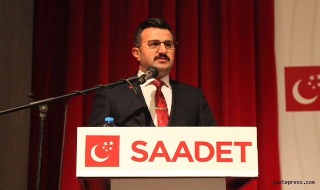 Saadet Partili Baki Coşkun, " Belediyecilik şov yapma yeri değildir"