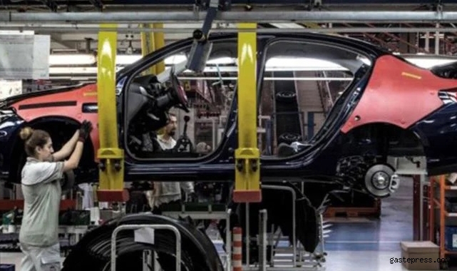 Toyota'dan üretimi askıya alma kararı!
