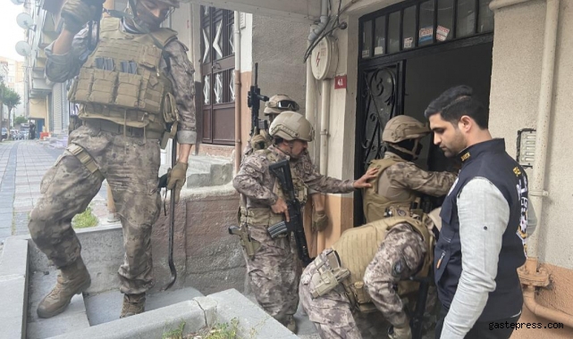 Twitch üzerinden dolandırıcılık yapan şebekeye şafak operasyonu!