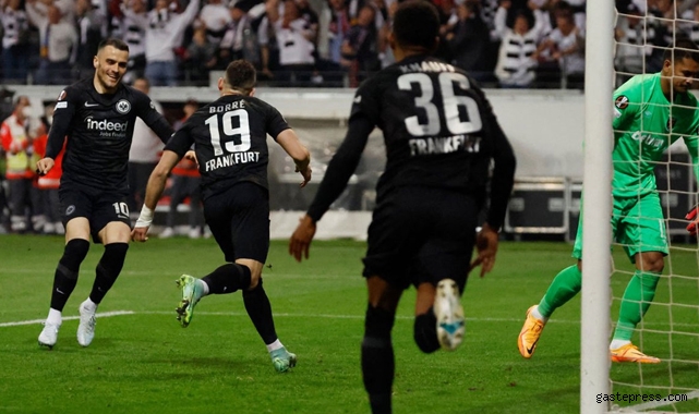UEFA Avrupa Ligi'nde Rangers ile Eintracht Frankfurt finalde!