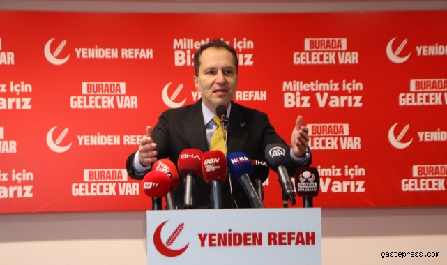 ‘Ülkeyi bu hale Erbakan Hoca ders anlatırken arka bahçede top oynayanlar getirdi’