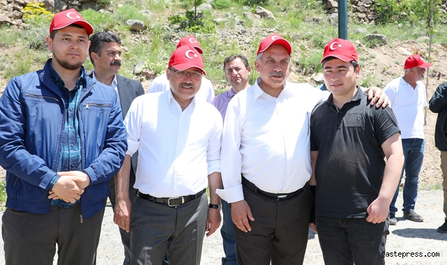 Uluslararası Öğrenciler, Fetih Günü'nde Ağaç Dikti!