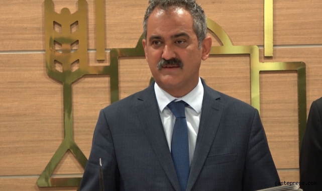 Bakan Özer'den LGS açıklaması: 'Öğrenciler maskesiz şekilde sınavda rahat süreç geçirecek'