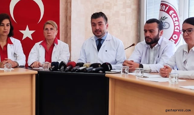 Başkan Akın: “Eczacıların sorunları çözülmezse ilaca erişim daha da zorlaşacak”