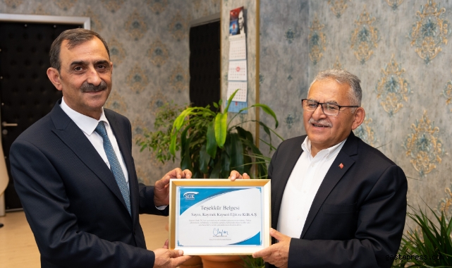 Başkan Büyükkılıç'a "En Çok İstihdam ve En Çok Kadın İstihdamı" plaketi!