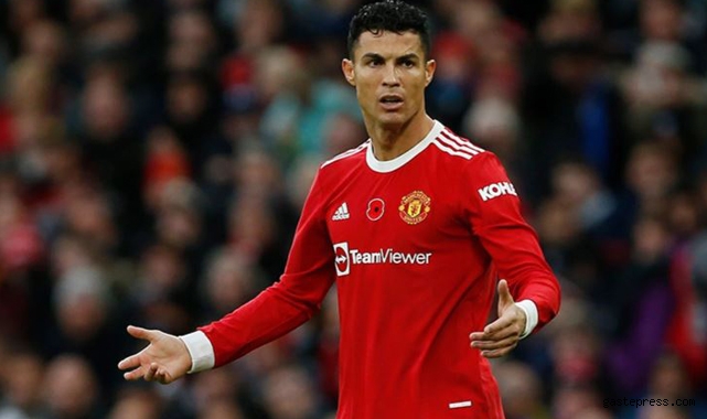 Bomba iddia! Cristiano Ronaldo Manchester United'a veda ediyor!