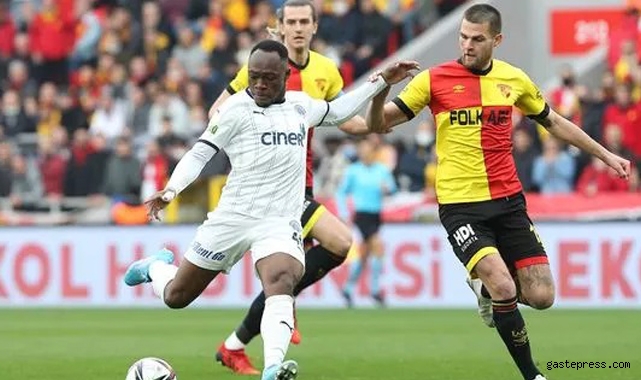 Galatasaray ve Beşiktaş'tan Muleka için resmi teklif!