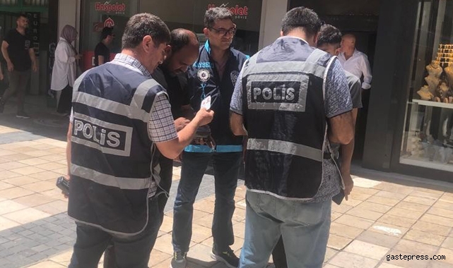 Güven Timleri Kayseri'de dolandırıcılara geçit vermiyor!
