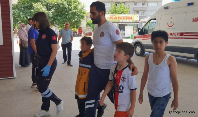 İnşaatta kireçle oynayan 3 çocuk hastanelik oldu!