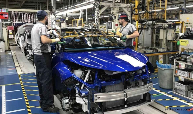 Japon otomobil devi Toyota'dan flaş karar! 