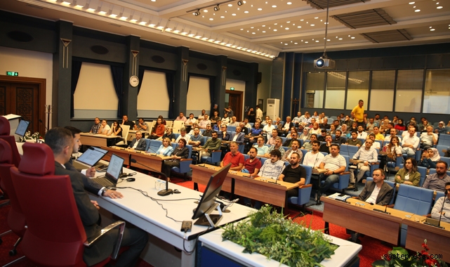 Kayseri Büyükşehir'den Belediye Personeline "KVKK" Semineri!