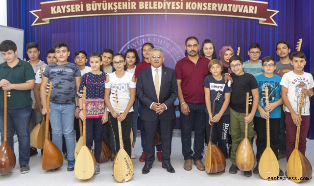 Kayseri Büyükşehir'in Konservatuar Yaz Kursları Başladı!