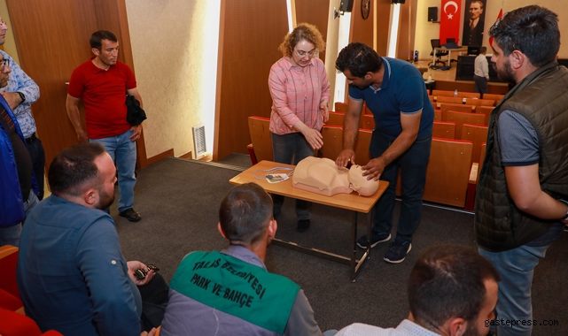 Kayseri Talas Belediye Personeline İlk Yardım Eğitimi!
