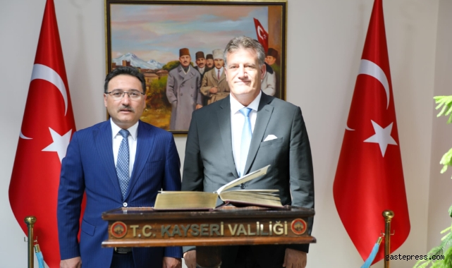 KKTC Bayındırlık ve Ulaştırma Bakanı Erhan Arıklı’dan Vali Çiçek’e Ziyaret!