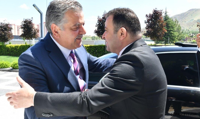 MHP Kayseri İl Başkanlığı'ndan OSB'nin yeni yönetimine "Hayırlı Olsun" ziyareti!