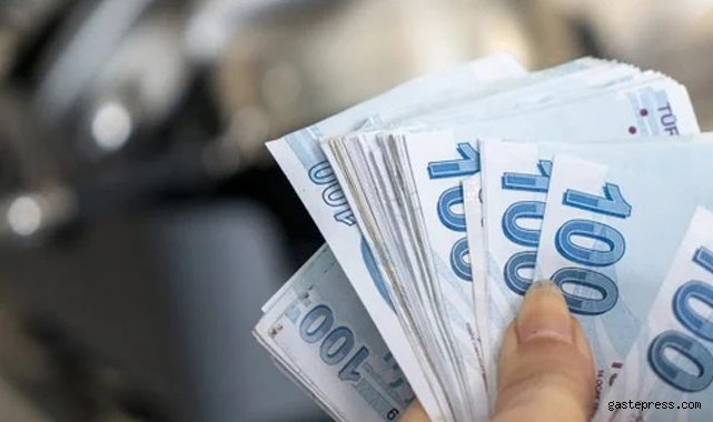 Milyonlarca memur ve emeklinin gözü Erdoğan'da! Ek göstergede 3 alternatif hazır!