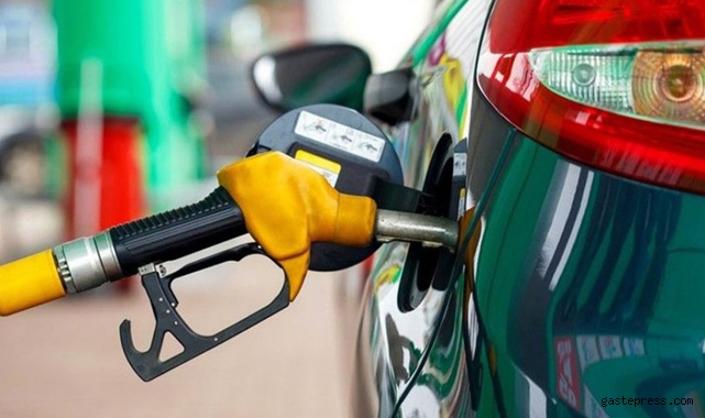 Motorine 24 saatte ikinci büyüki indirim! Motorin 24 saatte 3 lira 34 kuruş ucuzlayacak!
