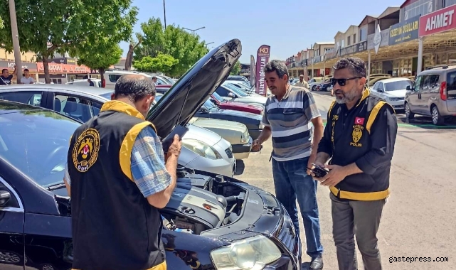 Oto pazarı ve galericiler denetlendi!