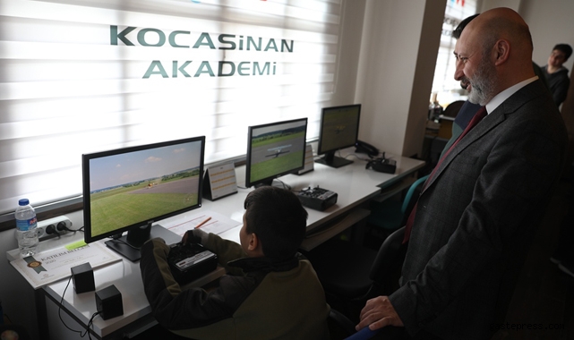 Portekiz ve İtalya'dan Gelen Akademisylenler, Kocasinan Akademi'ye Hayran Kaldı!