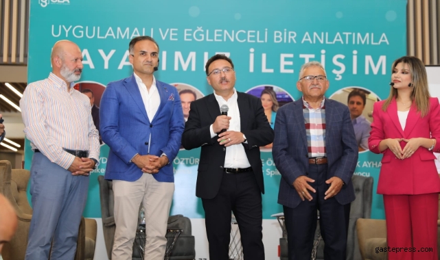 Ünlü radyocu ve haber spikerleri Kayseri'de söyleşiye katıldı!