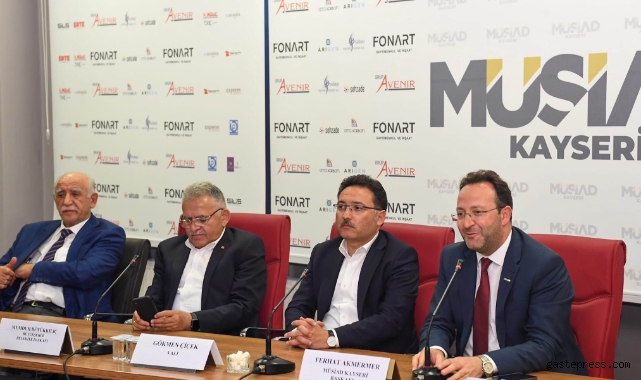 Vali Çiçek, MÜSİAD Kayseri Şubesi’nin Genişletilmiş İstişare Toplantısına katıldı!