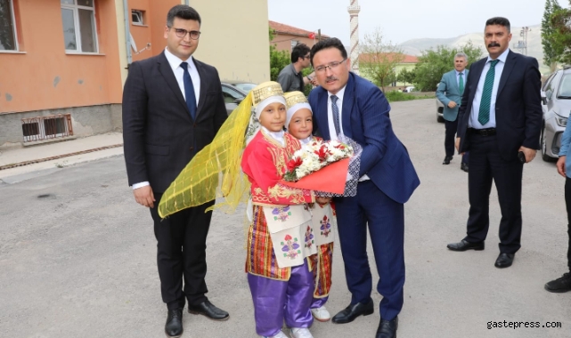 Vali Çiçek Pınarbaşı ve Sarız İlçelerinde Ziyaretlerde Bulundu!