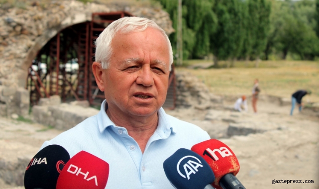 800 yıllık Selçuklu Sarayı'ndaki kazılarda yeni mekanlar ortaya çıkmaya başladı!