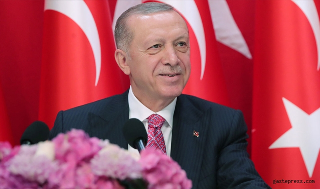 Cumhurbaşkanı Erdoğan'dan bayram paylaşımı: Kurbanlarımızın kurtuluşa vesile olmasını diliyorum!