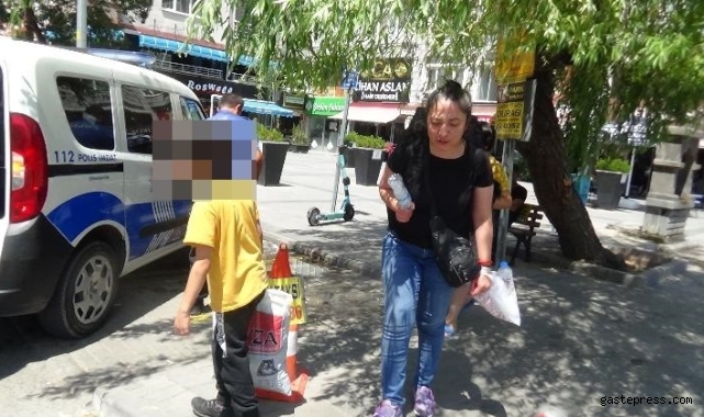 İntihar edeceğini söyledi, çocuklarını güvenlik görevlilerine bıraktı!